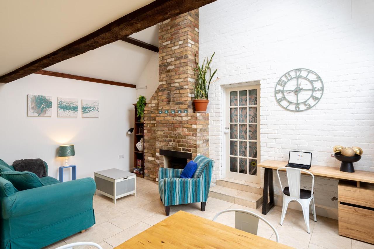 Colthorn Farm Cottage By Aryas Properties - אוקספורד מראה חיצוני תמונה